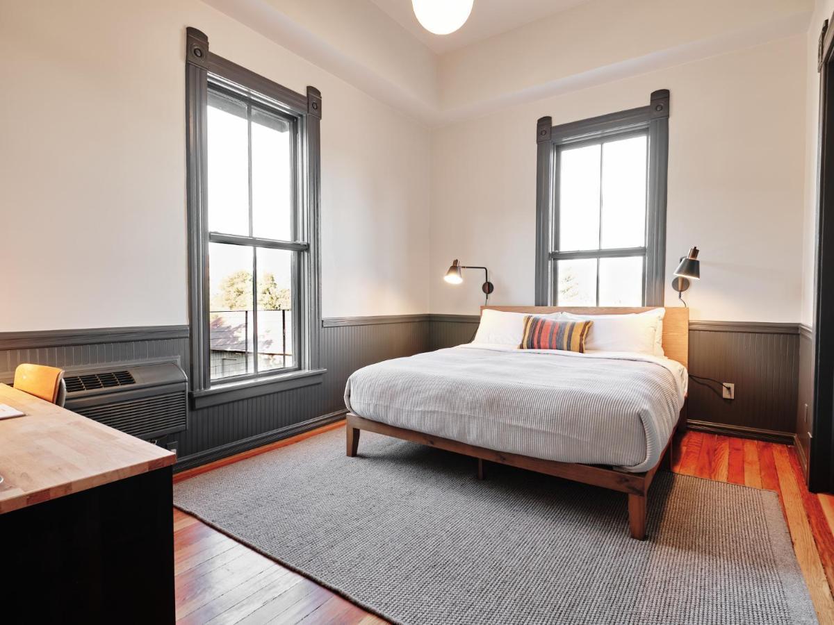 Thatcher Hotel Hopland Экстерьер фото